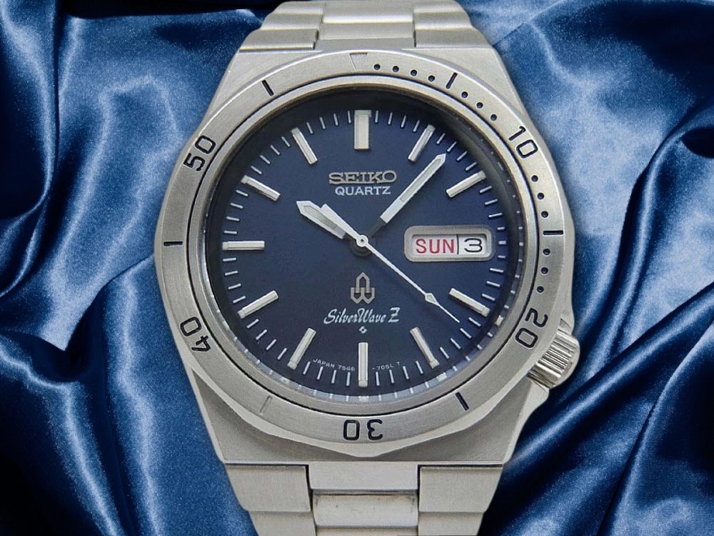 Seiko SilverWave Z 7546-7040 Quartz Blue Dial Diver Rotating Bezel