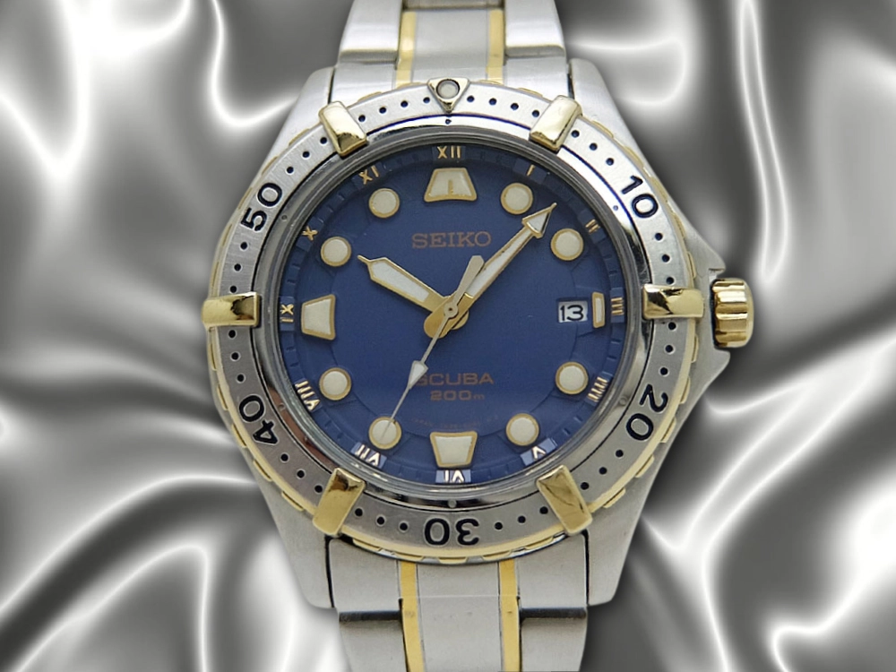 Seiko SCUBA 200M 7N35-6060 Quartz Blue Dial SS Two-Tone Diver