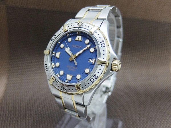 Seiko SCUBA 200M 7N35-6060 Quartz Blue Dial SS Two-Tone Diver