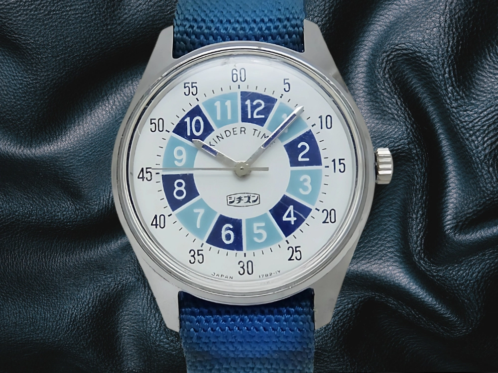 CITIZEN Kinder Time Blue Dial Katakana Logo Manual Wind Vintage