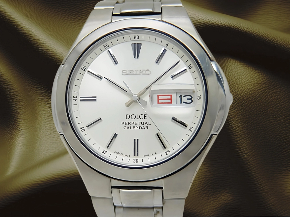 SEIKO Dolce 8F33-0030 Titanium Perpetual Calendar Watch Silver